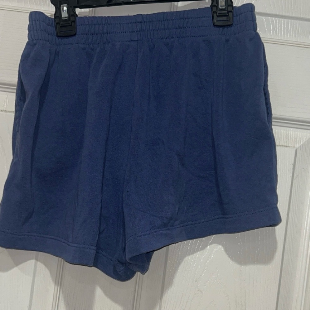 Zoe & Liv USA all day navy blue shorts sM matching crew neck in my inventory - Picture 2 of 5